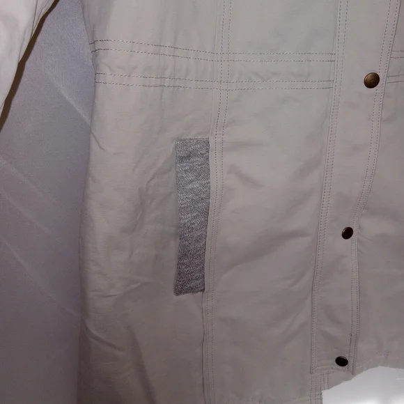 Apt. 9 Jacket, Women's Size Large Tan Faux Fur Hood, Full Zip, Parka Coat - Picture 3 of 11